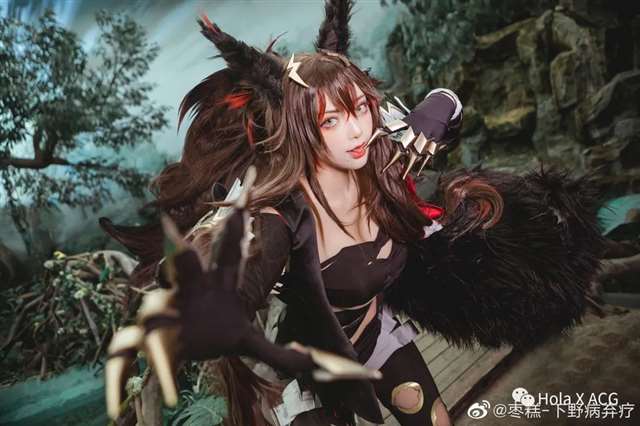 一个优秀的COS克莱奥 :枣糕