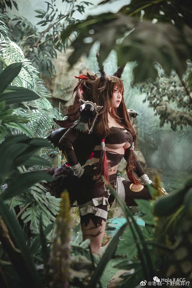 一个优秀的COS克莱奥 :枣糕
