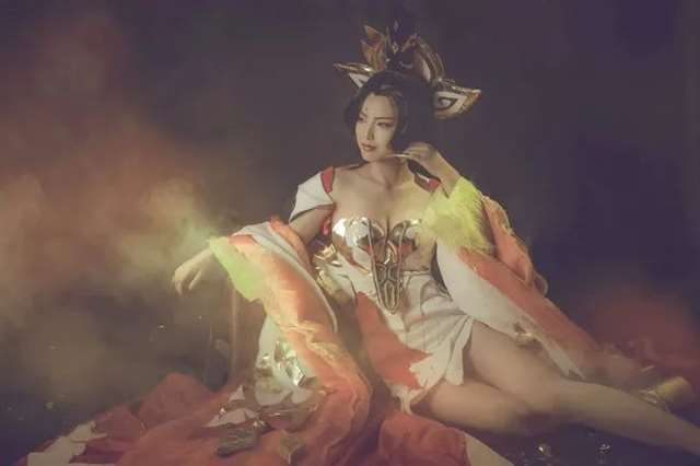 王者荣耀COS::女帝武则天