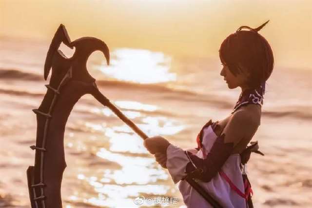  Cos—《崩坏3》希儿，真是个可爱的平胸妹妹