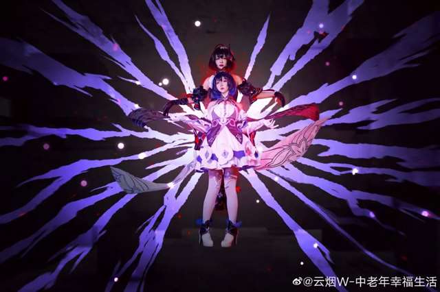  cosplay《崩坏3》希儿 彼岸双生小姐姐出镜：-@星之迟迟 @云烟W