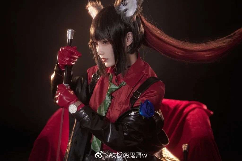  cosplay《明日方舟》德克萨斯