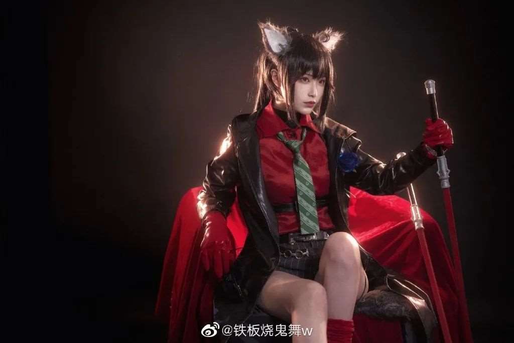  cosplay《明日方舟》德克萨斯