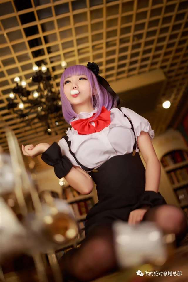 爱吃点心的黑丝小姐姐!粗点心战争 枝垂萤 cos
