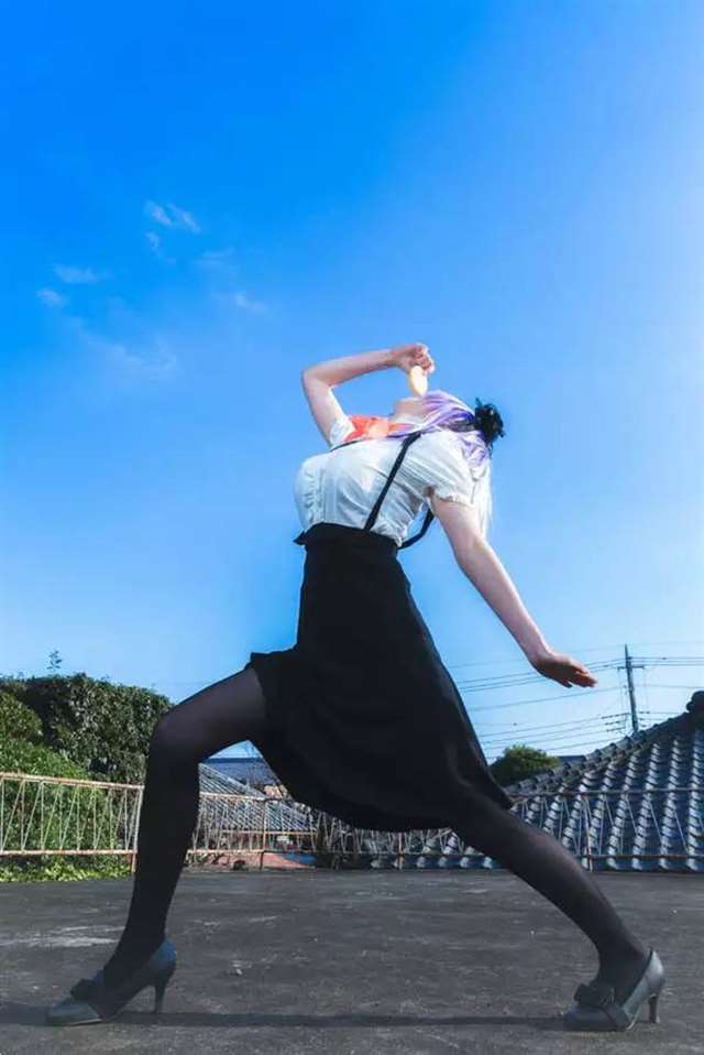 胸部还原!枝垂萤COS