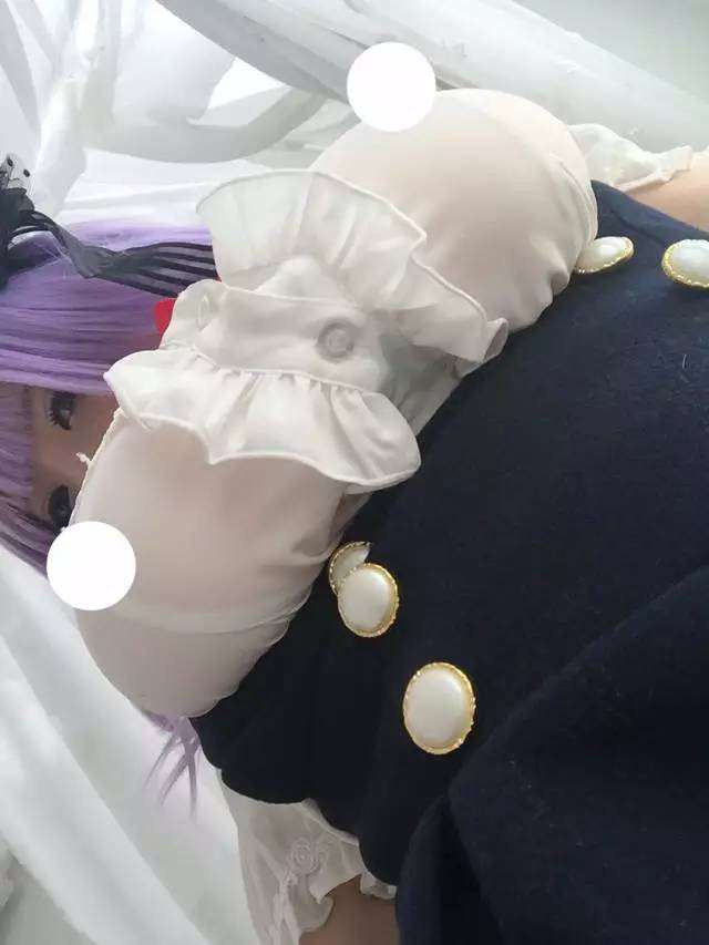 胸部还原!枝垂萤COS