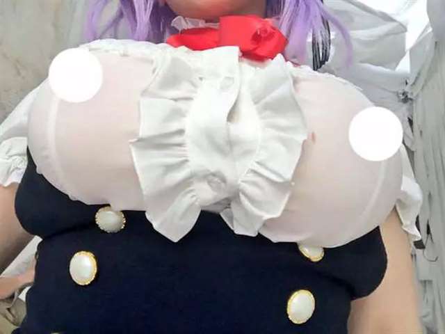 胸部还原!枝垂萤COS