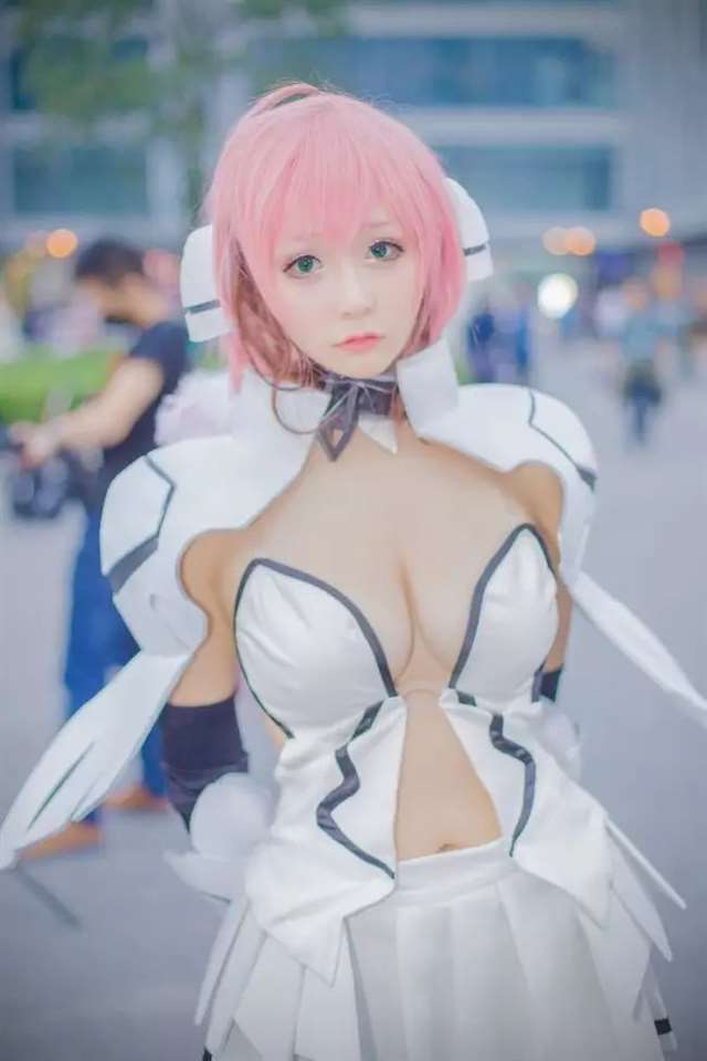 Cos作品：伊卡洛斯——《天降之物》Coser：三刀刀刀刕