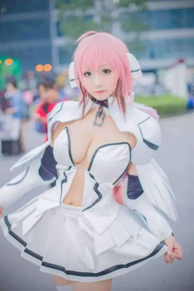 Cos作品：伊卡洛斯——《天降之物》Coser：三刀刀刀刕