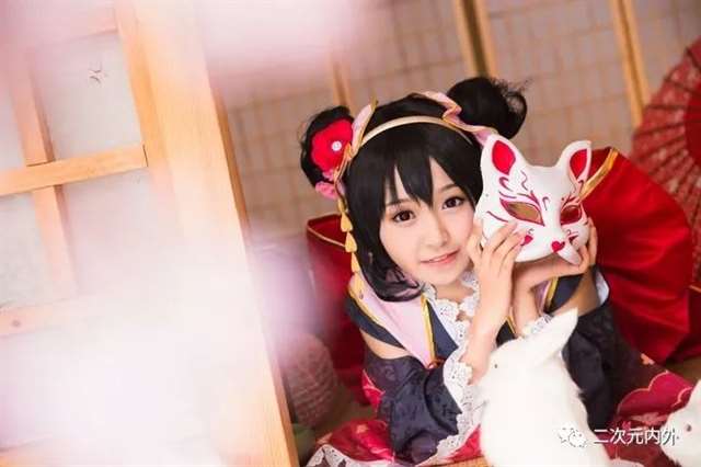 青灵cos矢泽妮可座敷童子觉醒!