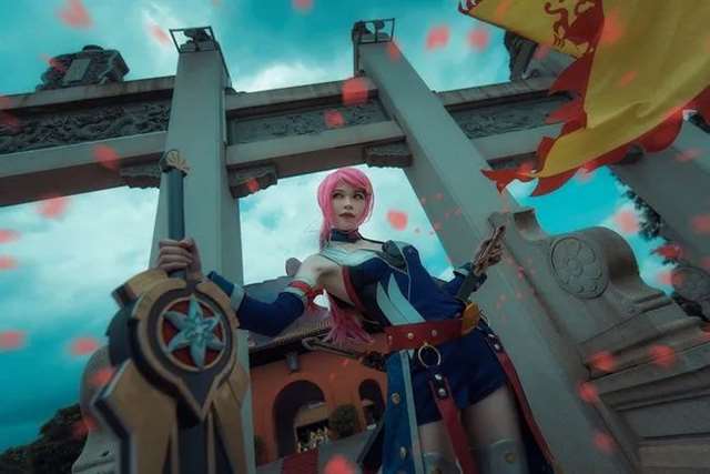 王者荣耀cos传说之刃 花木兰原皮