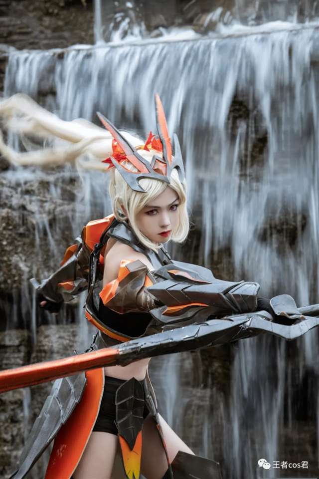 王者荣耀 花木兰cos 娇小可爱猎龙者