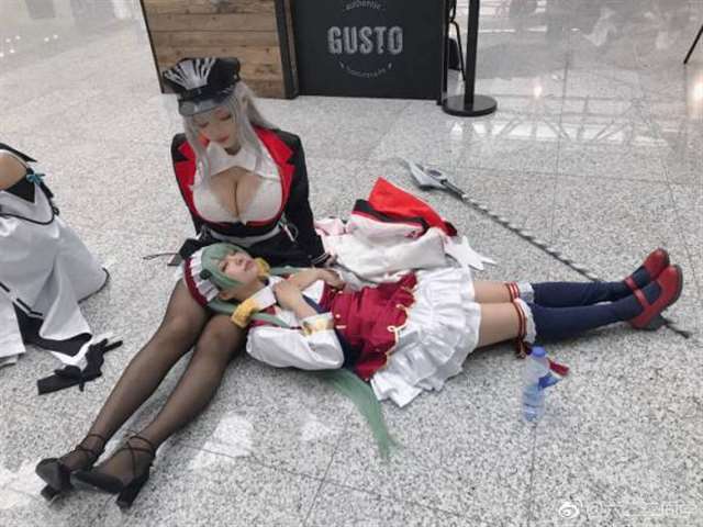 糕哥枣糕cos，奇耻大乳