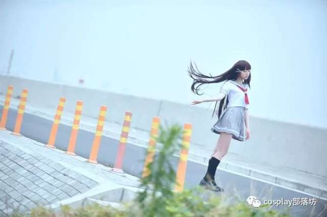 cos:LoveLive 学院服黑泽黛雅 Cn：AzaiHatsu