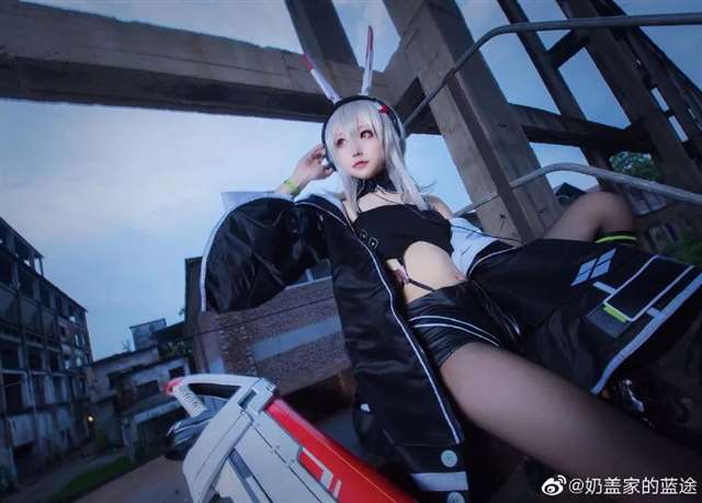 凌波 柚：@奶盖家的蓝【cos正片】 碧蓝航线 凌波 柚