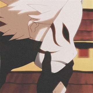 火影卡卡西 面罩下的写轮眼，不知道已被泪润湿了多少次