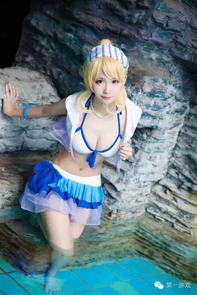 Cosplay《lovelive!》 绚濑绘里水着装COS赏