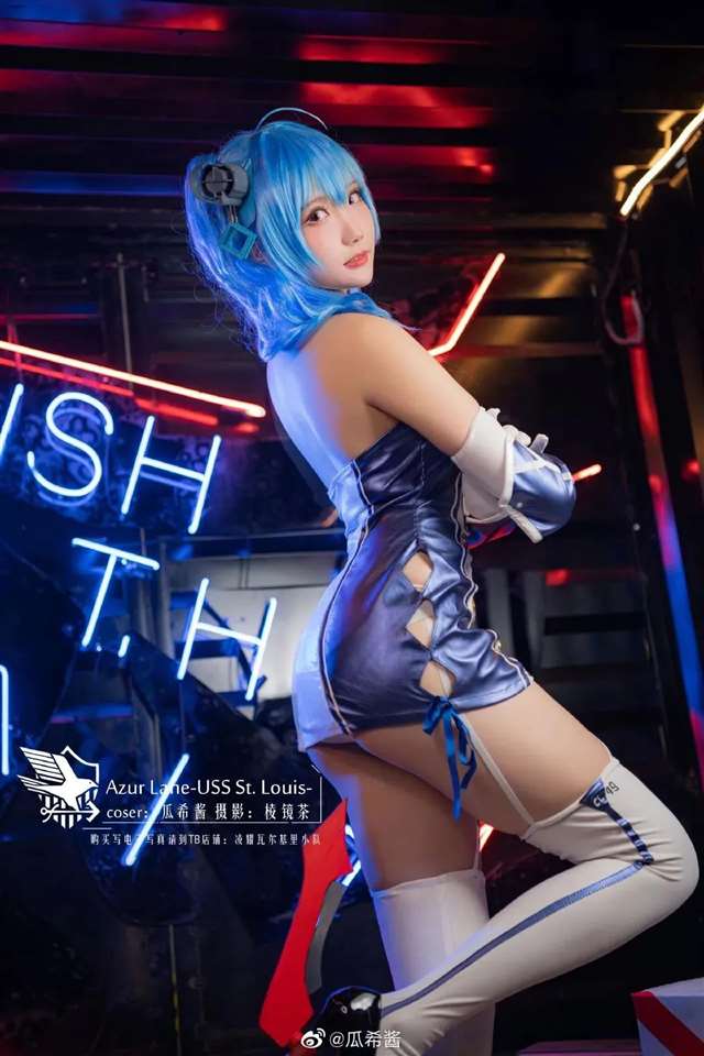  Cos—《碧蓝航线》圣路易斯 小姐姐cn：瓜希酱