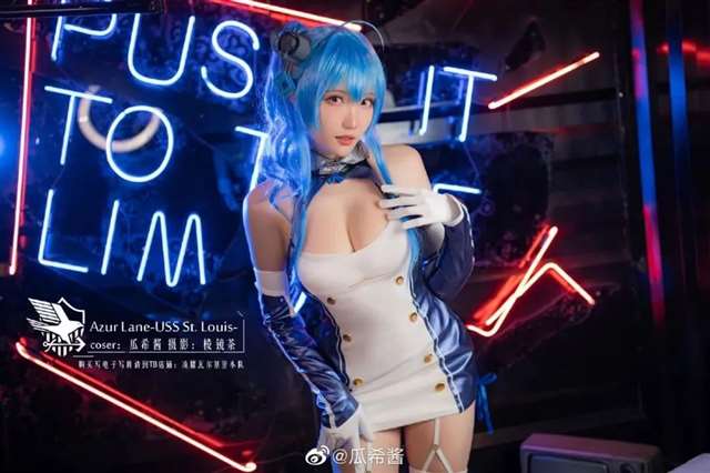  Cos—《碧蓝航线》圣路易斯 小姐姐cn：瓜希酱
