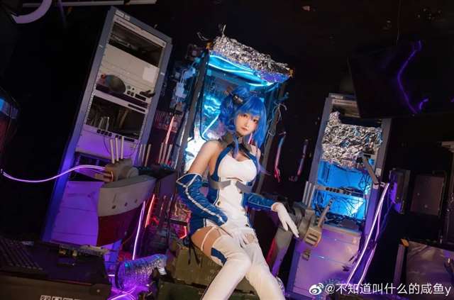 cos正片 Cos—《碧蓝航线》圣路易