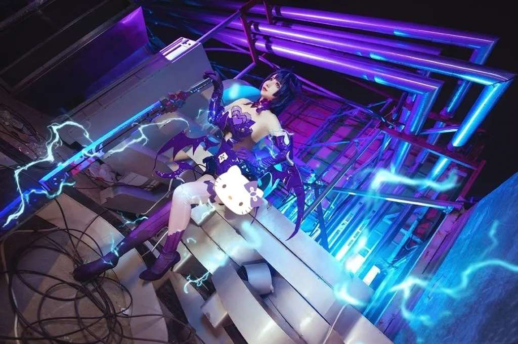 崩坏3芽衣cos 去衣