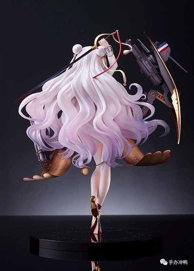 《碧蓝航线》恶毒香甜气息的白丝美腿