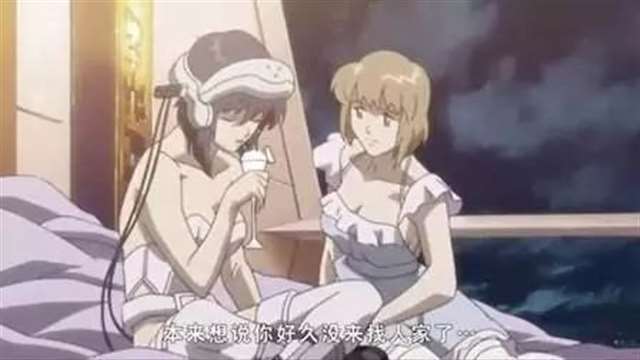 暴露自己身体的草薙素子毫无羞耻感