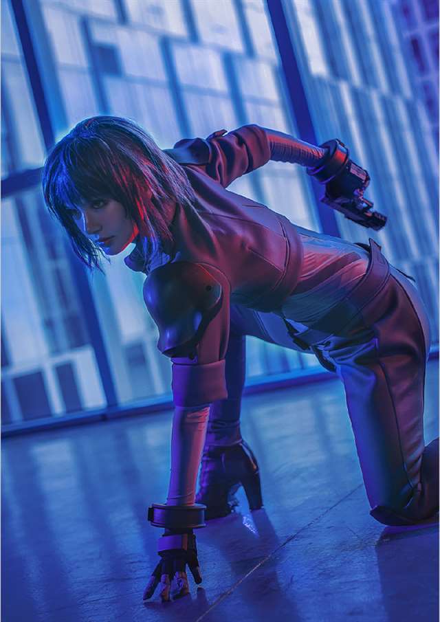 《攻壳机动队》主角草薙素子COS