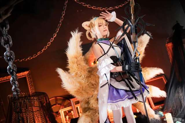 ]COS-《明日方舟》铃兰-@王胖胖