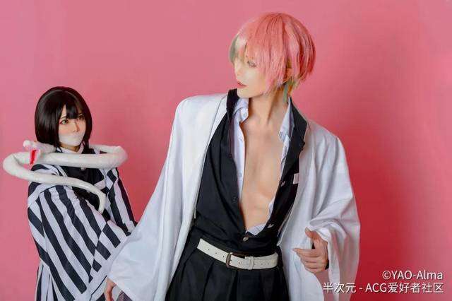 伊黑小芭内性转cos