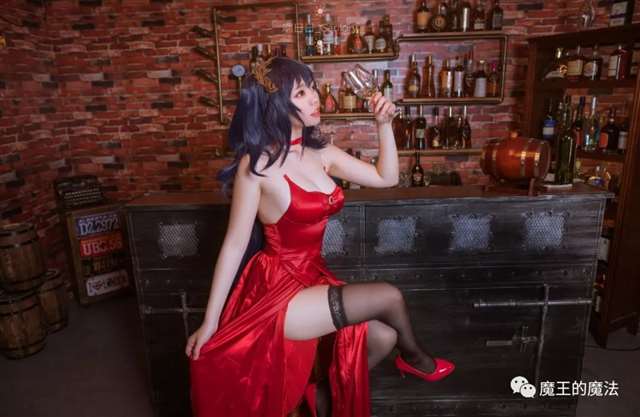 碧蓝航线大凤COS赏析