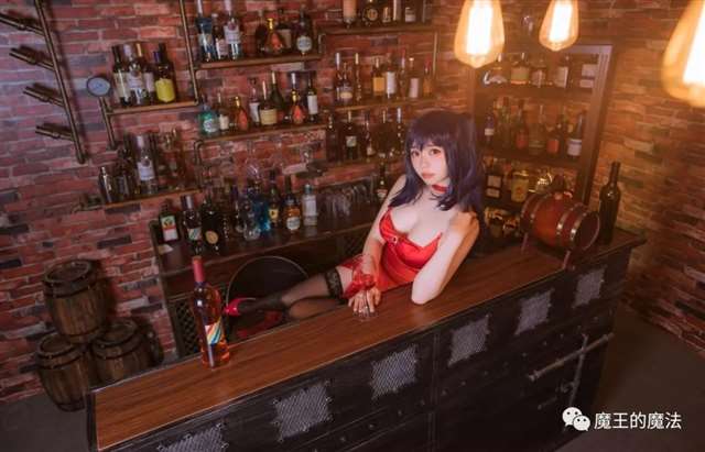 碧蓝航线大凤COS赏析