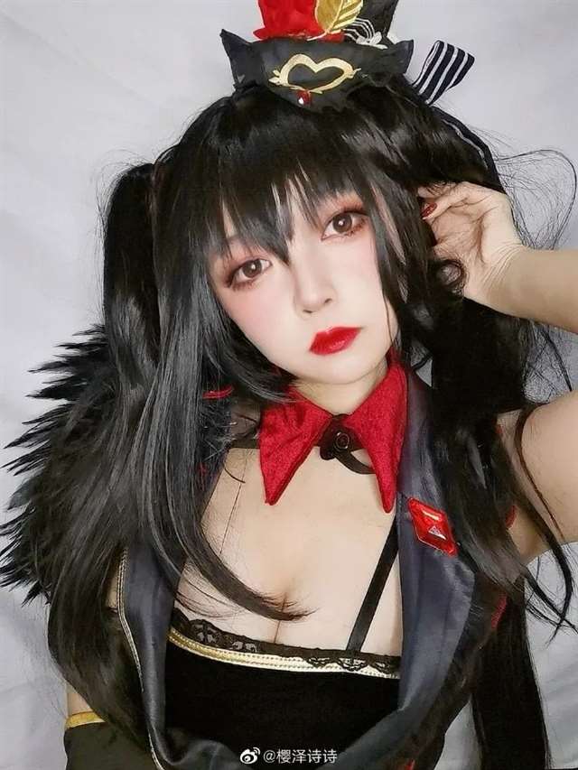 COS赏析|碧蓝航线 这只大凤好可爱啊 CN：雪糕有点咸kkkk