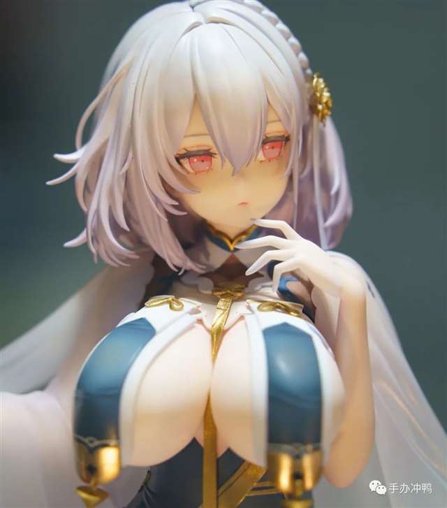  ALTER的《碧蓝航线》系列天狼星的巨乳身材