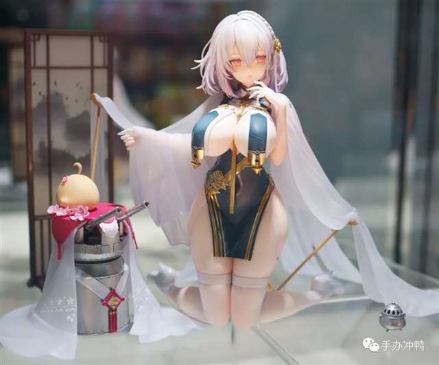  ALTER的《碧蓝航线》系列天狼星的巨乳身材