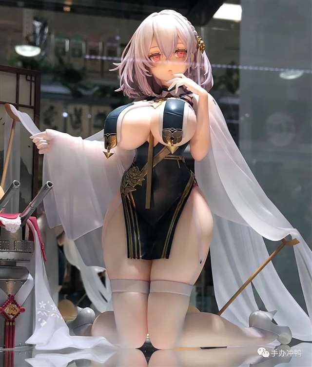  ALTER的《碧蓝航线》系列天狼星的巨乳身材