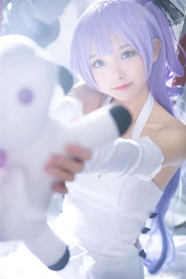  小姐姐cn：@-樱群Cos—《碧蓝航线》独角兽