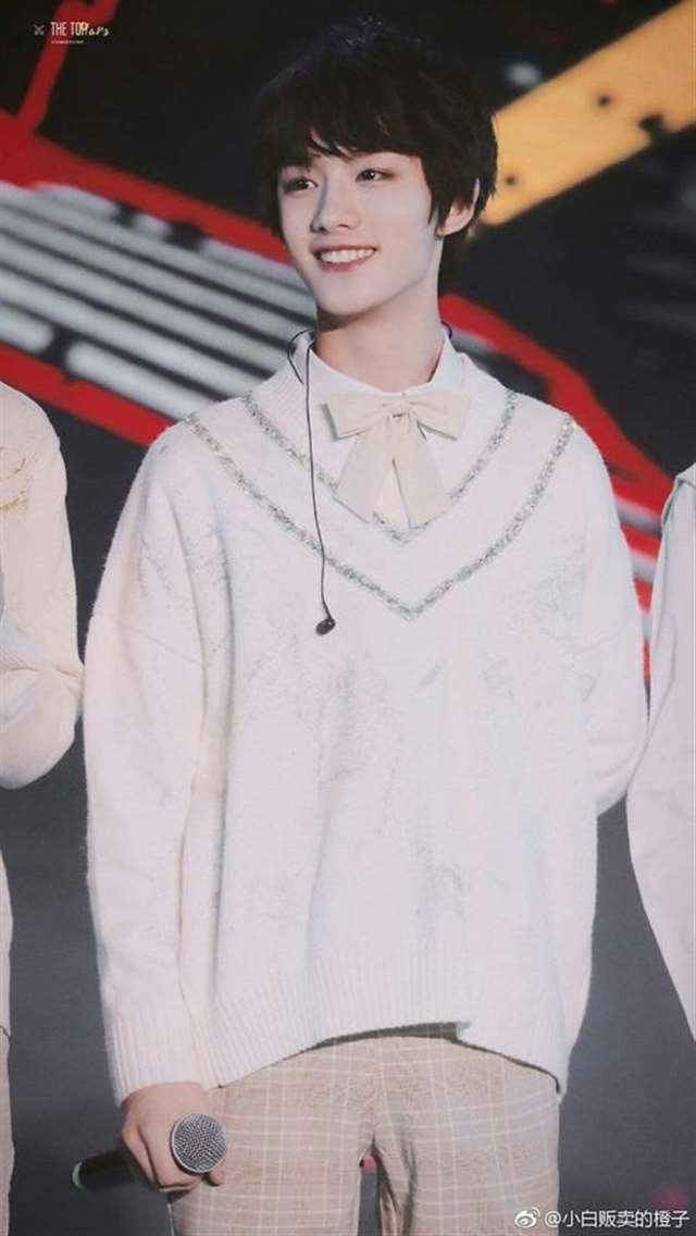 耽美腐漫真人版之丁程鑫与你的日常超污