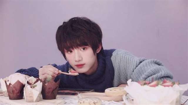 耽美腐漫真人版之丁程鑫与你的日常超污