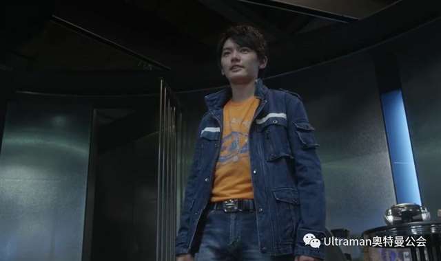 赛罗奥特曼和格丽乔奥特曼