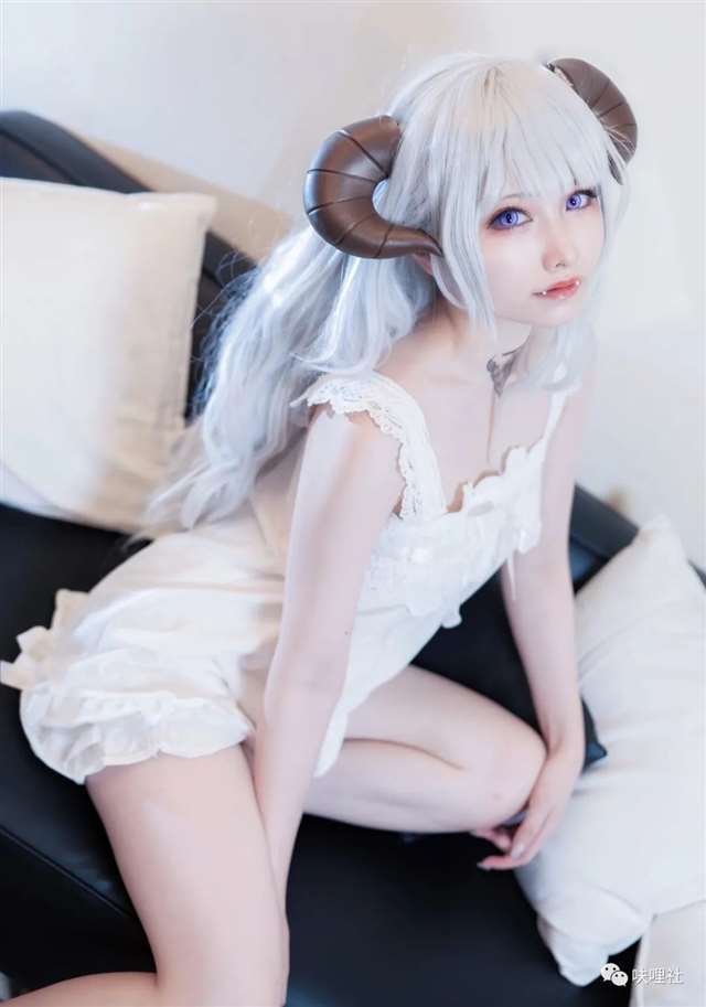 宇崎花的COS  @sunnyS2hahS2 黑白贞德