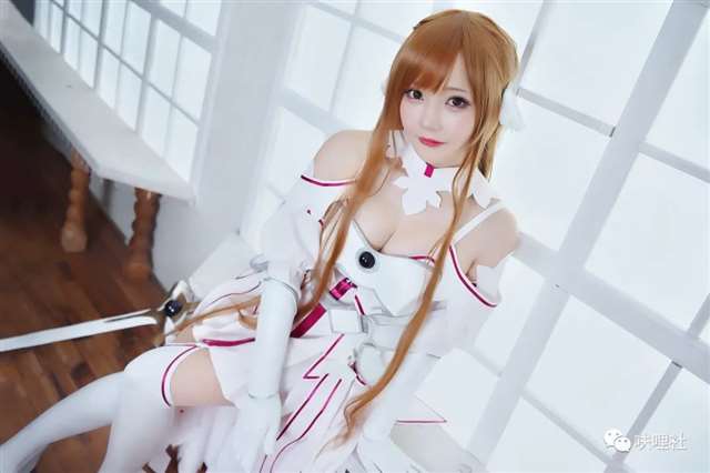 宇崎花的COS  @sunnyS2hahS2 黑白贞德