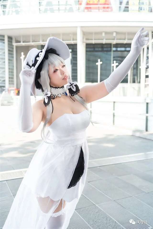 宇崎花的COS  @sunnyS2hahS2 黑白贞德