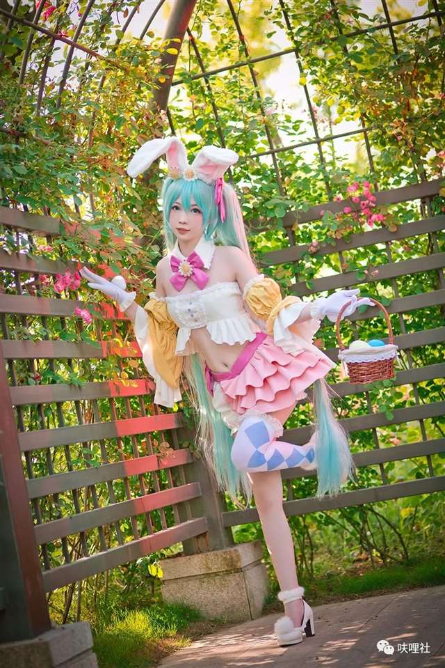 宇崎花的COS  @sunnyS2hahS2 黑白贞德