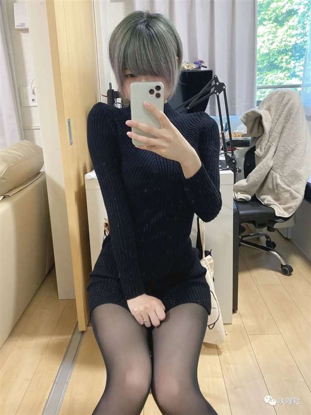 宇崎花的COS  @sunnyS2hahS2 黑白贞德