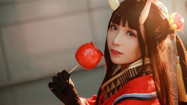 黑丝舰娘!《碧蓝航线》能代COS -Tomoyo酱-