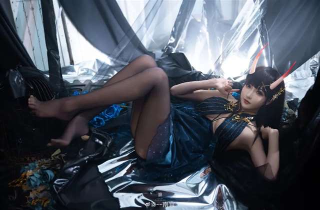 Cos—碧蓝航线 能代·夜响的绝园