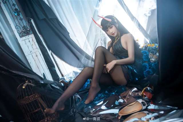 Cos—碧蓝航线 能代·夜响的绝园