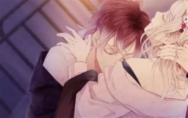 《魔鬼恋人》吸血鬼美男们吸食女主血液时的羞耻小画面