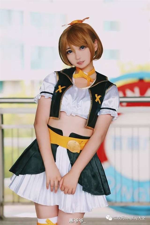 coser@惠爷爷_给我们带来了《Love Live!》小泉花阳cos